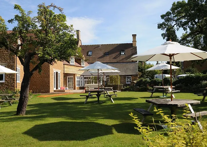 The Howard Arms